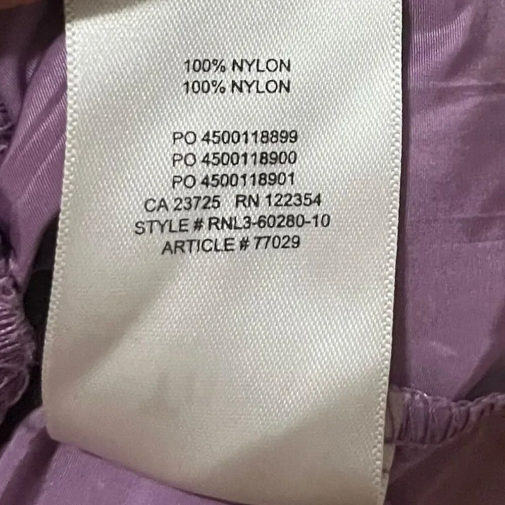 Aritzia these tna